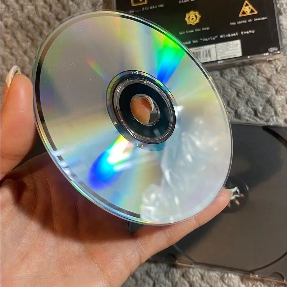Enigma CD Album Set - Picture 3 of 3